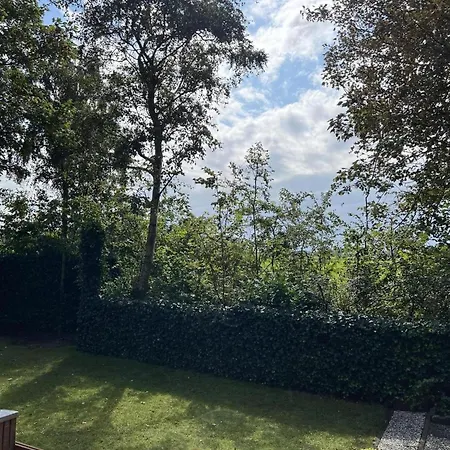 Holiday home Modern In Campanula Park With Garden Sint Maartensvlotbrug