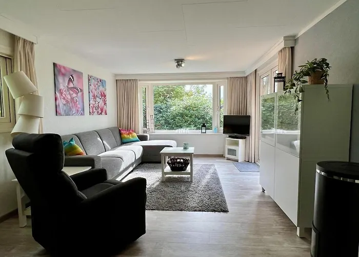 Modern In Campanula Park With Garden * Sint Maartensvlotbrug