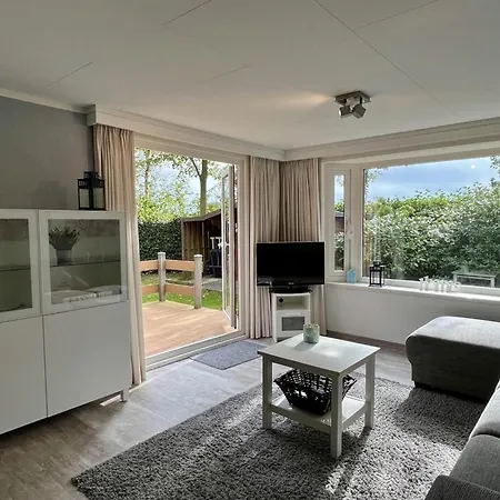 Modern In Campanula Park With Garden * Sint Maartensvlotbrug