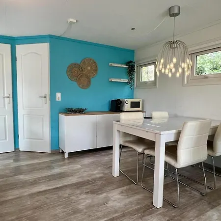 別荘 Modern In Campanula Park With Garden Sint Maartensvlotbrug